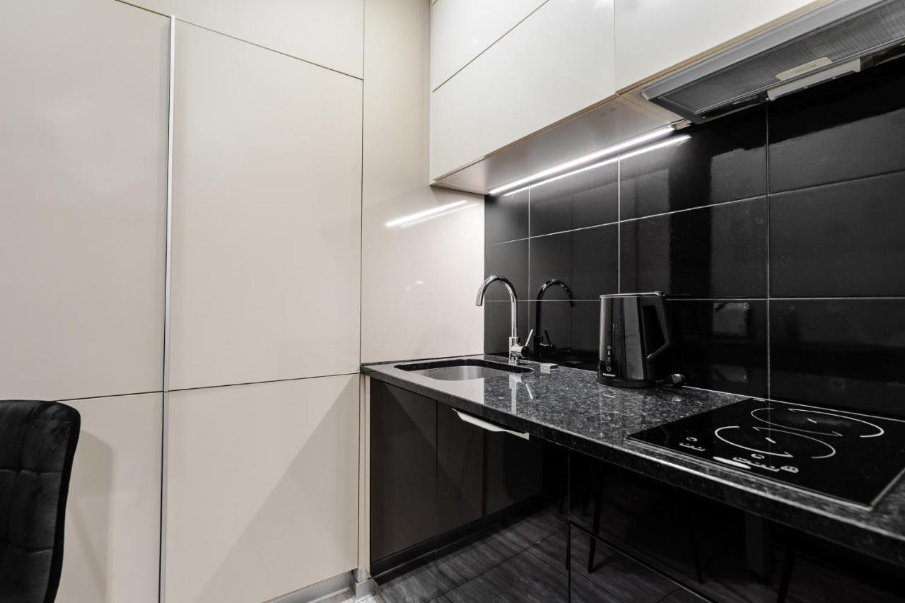 Apartamenty Tespis - Debowe Tarasy คาโตวีตเซ ภายนอก รูปภาพ